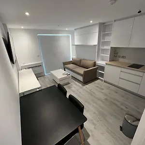  Apartment Modern Studio In - The Hub